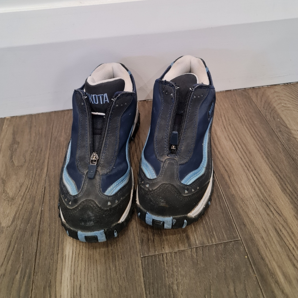 DAKOTA STEEL TOE SHOES SIZE 6